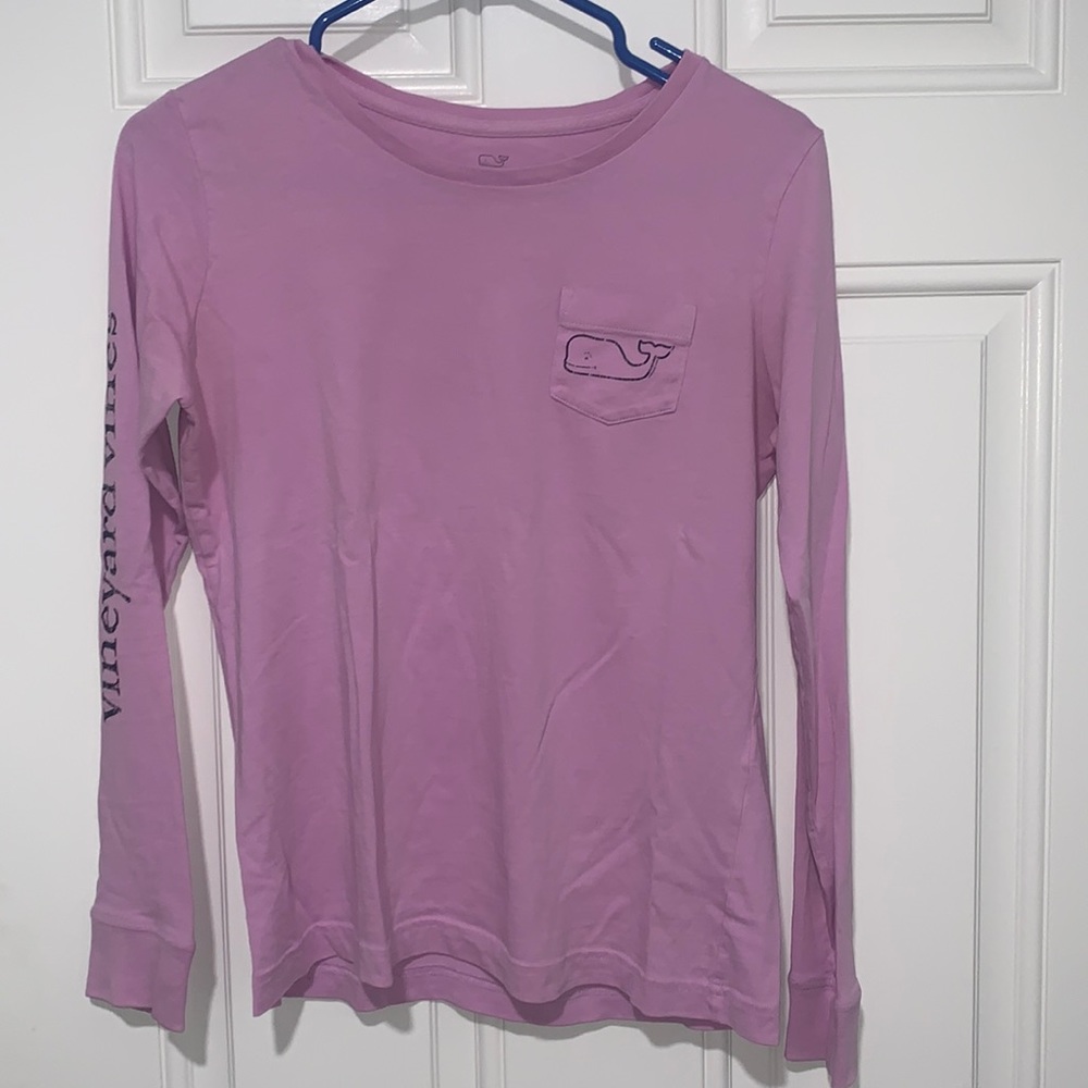 GREAT CONDITION vineyard vines long sleeve tshirt